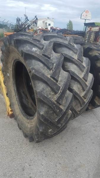 pneu de tracteur 16.90 R 30