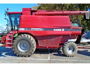 moissonneuse-batteuse Case IH 2188