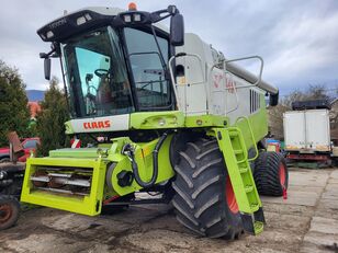 moissonneuse-batteuse Claas LEXION 600 + CLAAS 719