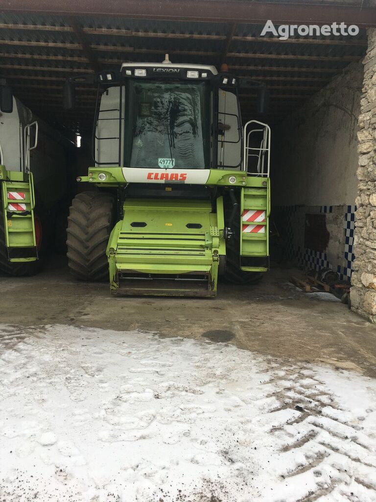 moissonneuse-batteuse Claas Lexion 600