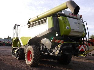 moissonneuse-batteuse Claas Lexion 770 TT  + GPS