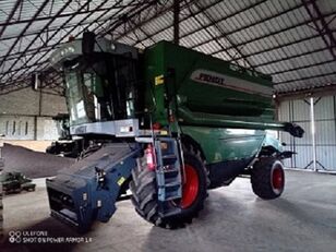 moissonneuse-batteuse Fendt 8350