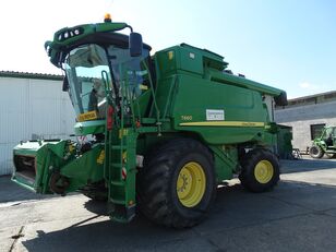 moissonneuse-batteuse John Deere T660