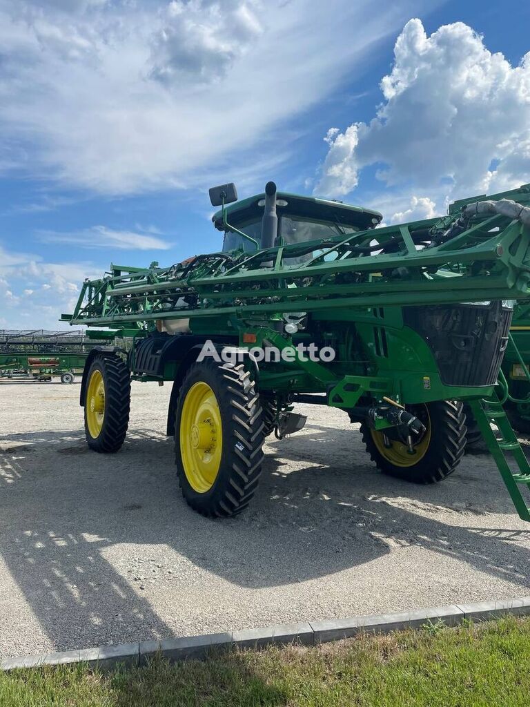 pulvérisateur automoteur John Deere R4038