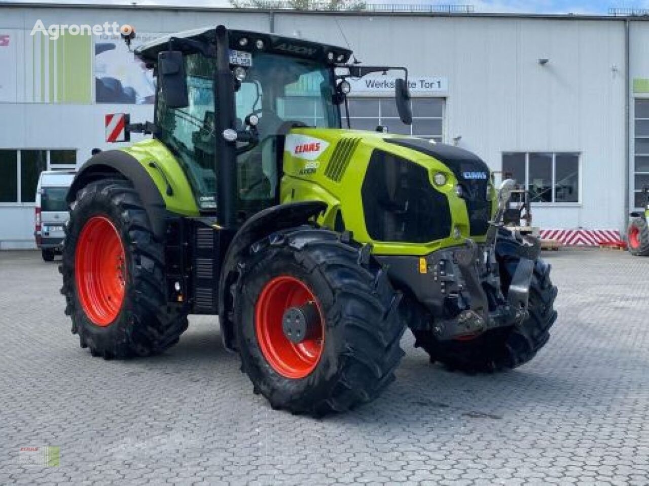 tracteur à roues Claas AXION 830 CMATIC