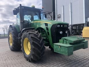 tracteur à roues John Deere 8320R